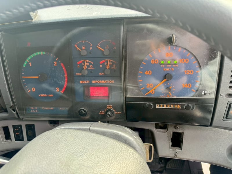 10ล้อฮีโน่โปรเฟียตู้เย็นราคาเบาๆ