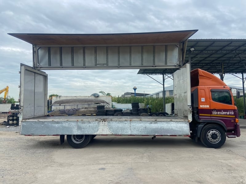 หกล้อตู้ปีกนกระบบไฮโดรริคไฟฟ้าสะดวกการใช้งาน หกล้อตู้ปีกนกระบบไฮโดรริคไฟฟ้าสะดวกการใช้งาน