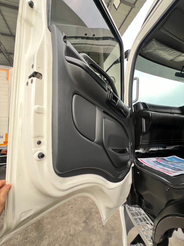 หัวลากฮีโน่344ปี58กะจกไฟฟ้าตัวสุดท้ายยางใหม่พร้อมใช้งาน หัวลากฮีโน่344ปี58กะจกไฟฟ้าตัวสุดท้ายยางใหม่พร้อมใช้งาน