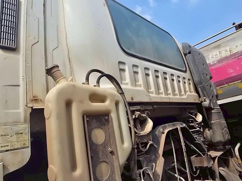 10ล้อ360อีซูซุโม่ปูน7คิวสภาพพร้อมใช้เก็บรายละเอียดนิดหน่อยใช้งานได้เลย