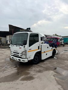 รถยก 6 ล้อ ISUZU NMR 130 ปี 64 ออปชั่นล้น พร้อมลุยงานลากจูง