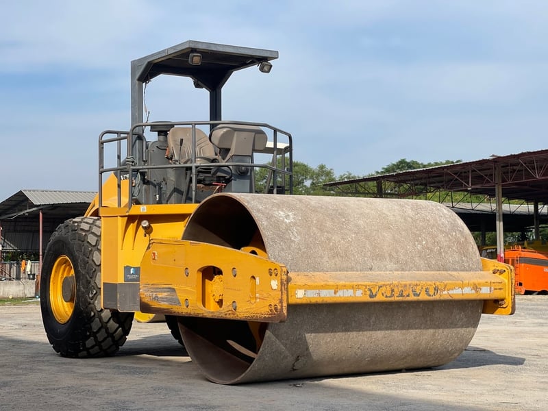 รถบดสั่นสะเทือนวอลโว่sd110เอกสารพร้อมเล่มทะเบียน