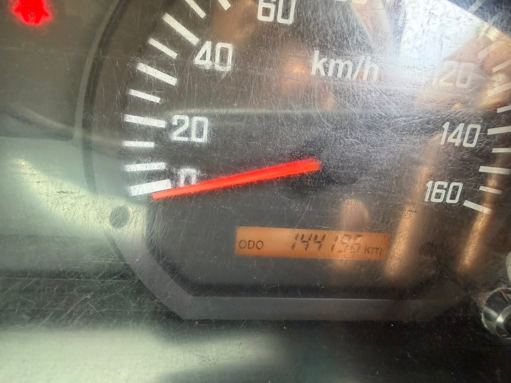 4ล้อไม่ติดเวลาNLR130ปี65ไมล์น้อยตู้แห้ง