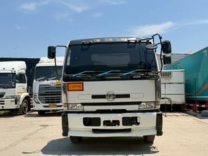 🚛 หัวลาก UD 320 แรงม้า ปี 53 เกียร์ธรรมดา ขับดี 🚛 หัวลาก UD 320 แรงม้า ปี 53 เกียร์ธรรมดา ขับดี