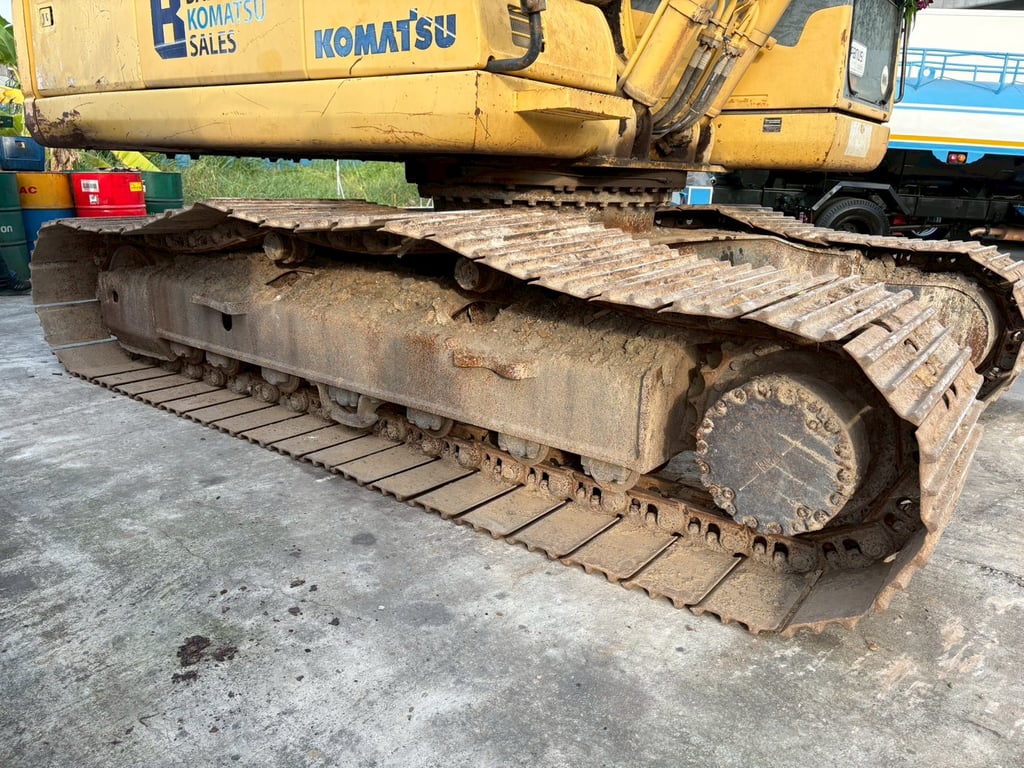 🚜 รถแบคโฮ KOMATSU PC200-7 (มีเล่มทะเบียน!) 🚜 รถแบคโฮ KOMATSU PC200-7 (มีเล่มทะเบียน!)