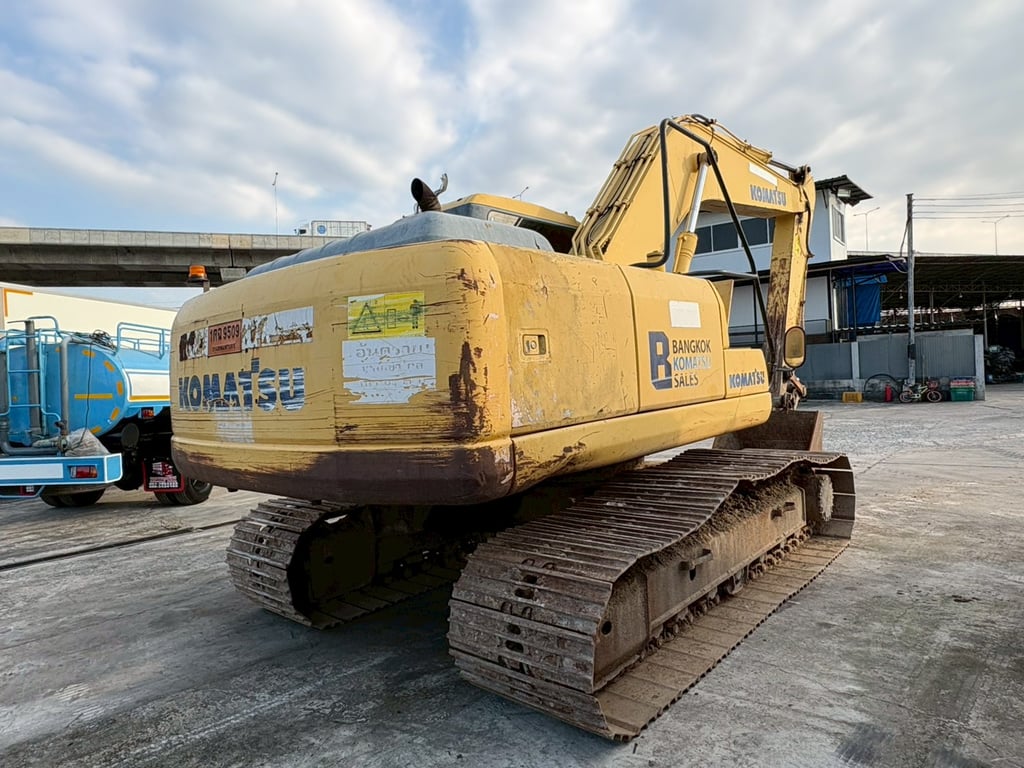 🚜 รถแบคโฮ KOMATSU PC200-7 (มีเล่มทะเบียน!) 🚜 รถแบคโฮ KOMATSU PC200-7 (มีเล่มทะเบียน!)