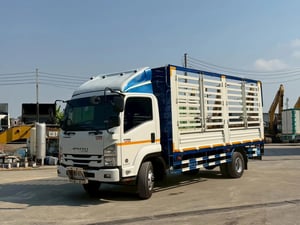 หกล้ออีซูซุFRR210ยาว5.6ม.กะบะคอกเปิดข้าง