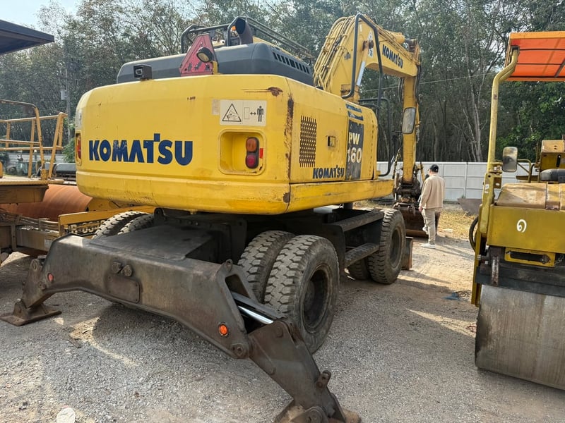 แมคโครล้อยาง โคมัตสุ 160-7EO