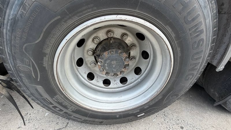 หัวลากฮีโน่344ปี64ตามสภาพและพร้อมใช้