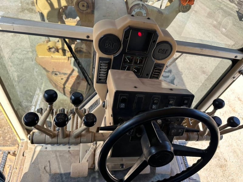 รถเกรดเดอร์cat140Hเอกสารเล่มทะเบียนซีเรียลสูง7000กว่า