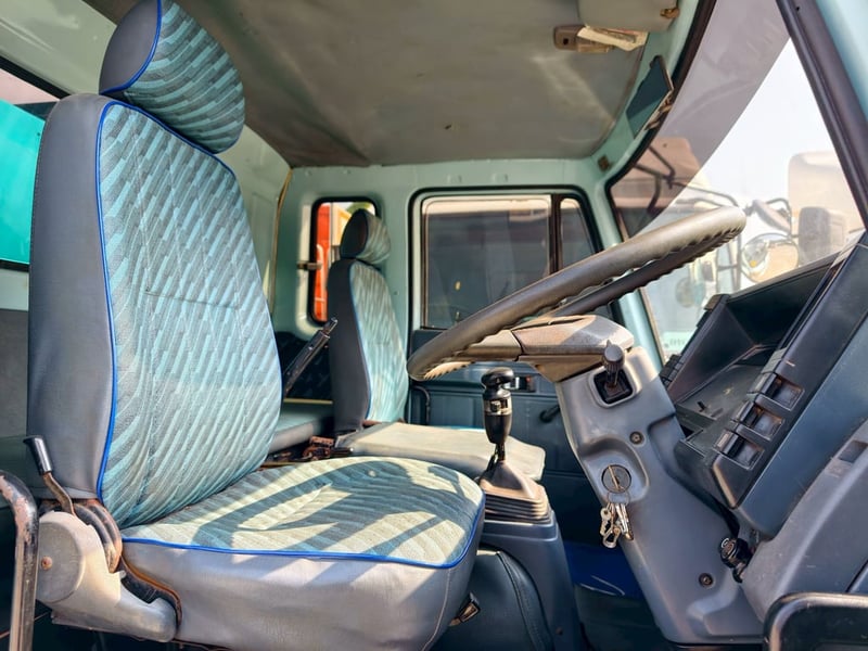 ISUZU FVZ 240แรงม้า รถบรรทุก 10ล้อ บรรทุกน้ำ ปี1995 เลขไมล์ 430,000 กม.