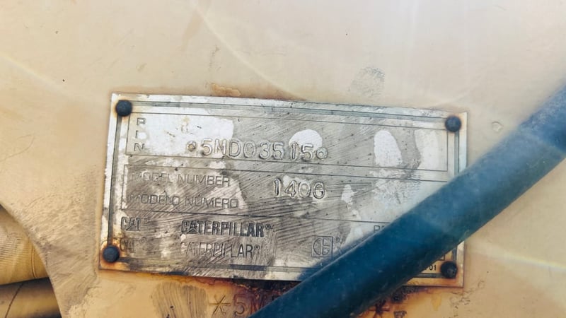 รถเกรดcat140G5MDเอกสารเล่มทะเบีบนรถสวยพร้อมใช้งานซีเรียล3700 รถเกรดcat140G5MDเอกสารเล่มทะเบีบนรถสวยพร้อมใช้งานซีเรียล3700