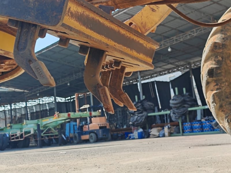 รถเกรดเดอร์ ยอดนิยม CAT 140H รหัส 2KZ อึด ถึก ทน มีเล่มทะเบียน