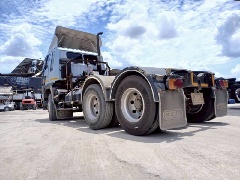 ขายหัวลาก HINO FM2K 240 แรง ปี 45 ขายตามสภาพ