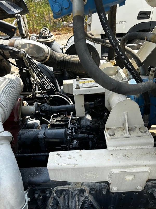 10ล้อ2เพลาโฟตอนสภาพป้ายแดงโม่ปูนใช้งานน้อยมาก