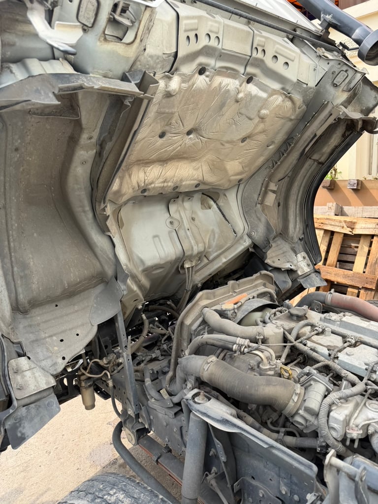 4ล้อไม่ติดเวลาNLR130ปี65ไมล์น้อยตู้แห้ง