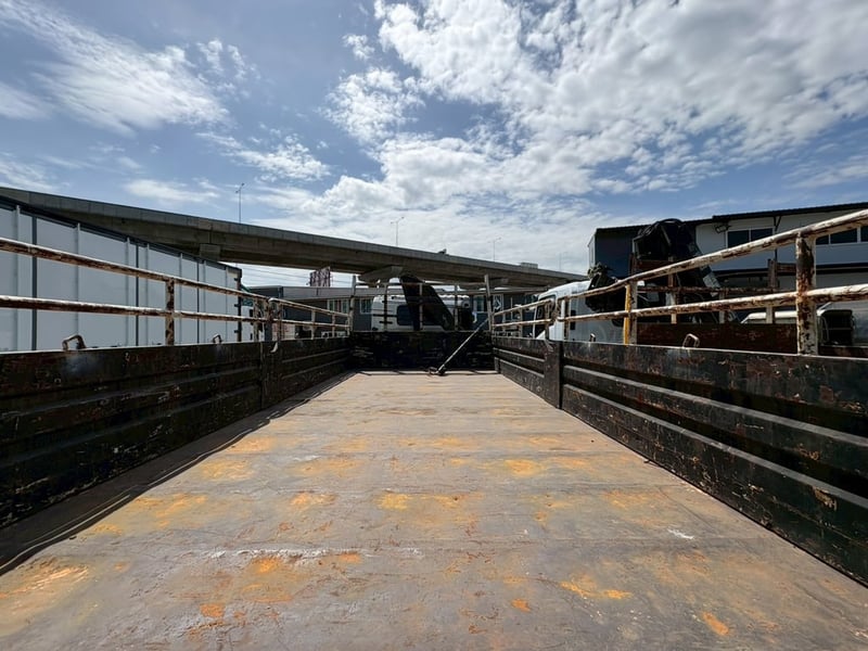 6ล้อเครนพับ 3 ตัน HINO VICTOR 240 แรง ปี62