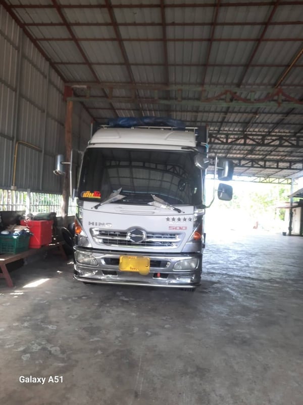 HINO FC 175แรงม้า รถบรรทุก 6ล้อ กระบะคอกสูง ปี2016 เลขไมล์น้อยกว่า 500,000 กม.
