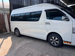 ขายรถตู้โตโยต้าคอมมูนิเตอร์