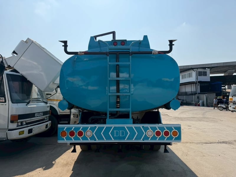 รถอีซูซุร้อคกี้นางฟ้า240แรงรถสเปย์น้ำแท้งค์ใหม่ยางสภาพใหม่พร้อมใช้งาน รถอีซูซุร้อคกี้นางฟ้า240แรงรถสเปย์น้ำแท้งค์ใหม่ยางสภาพใหม่พร้อมใช้งาน