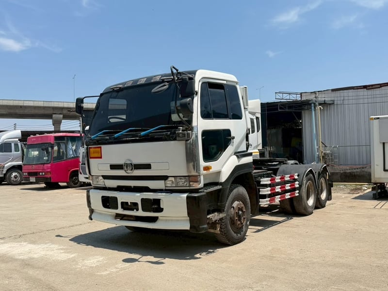 🚛 หัวลาก UD 320 แรงม้า ปี 53 เกียร์ธรรมดา ขับดี 🚛 หัวลาก UD 320 แรงม้า ปี 53 เกียร์ธรรมดา ขับดี
