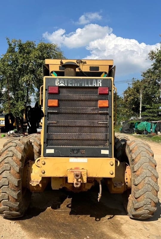 รถเกรดเดอร์cat140Hเอกสารเล่มทะเบียนซีเรียลสูง7000กว่า
