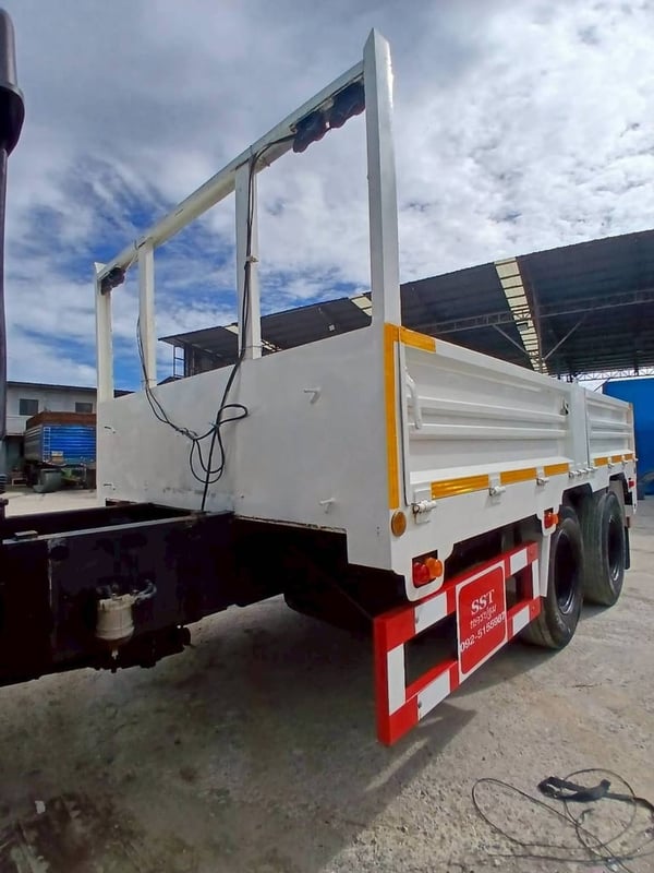 รถ 10 ล้อ 2 เพลา ISUZU FVZ 200 แรง ปี 49 กระบะเว้นเครน 4.5 เมตร พร้อมใช้งาน! รถ 10 ล้อ 2 เพลา ISUZU FVZ 200 แรง ปี 49 กระบะเว้นเครน 4.5 เมตร พร้อมใช้งาน!