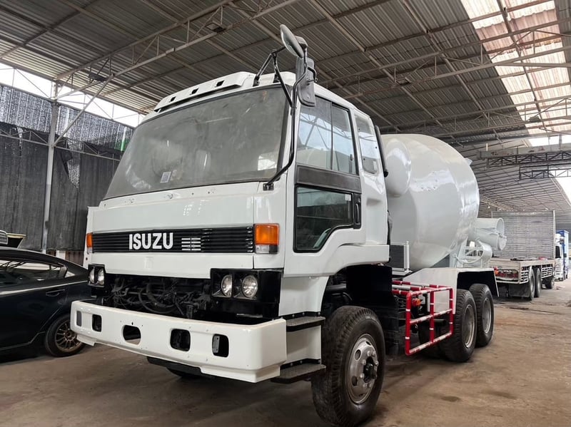 รถโม่2เพลา7คิว รถโม่2เพลา7คิว