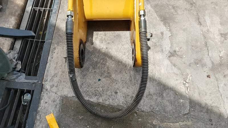 ชุดแขนยาว CAT 320D สภาพ 90 % แถมถ่วงน้ำหนักท้าย ชุดแขนยาว CAT 320D สภาพ 90 % แถมถ่วงน้ำหนักท้าย