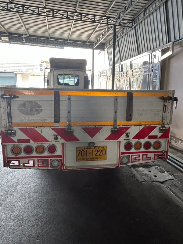 หกล้ออีซูซุ210แรงปี62กะบะคาร์โก้6.5ม.พร้อมใช้งาน หกล้ออีซูซุ210แรงปี62กะบะคาร์โก้6.5ม.พร้อมใช้งาน