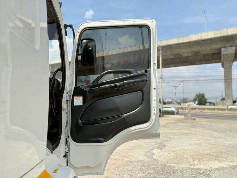 🚛หัว แชสซี 10 ล้อ HINO VICTOR 260 ปี59