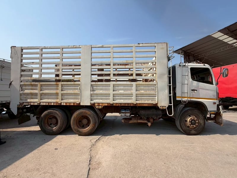 ขายรถ 10 ล้อพ่วง แม่+ลูก HINO FM1A 344 ปี 56 ขายรถ 10 ล้อพ่วง แม่+ลูก HINO FM1A 344 ปี 56