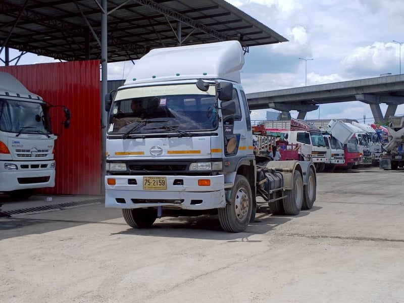 ขายหัวลาก HINO FM2K 240 แรง ปี 45 ขายตามสภาพ