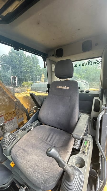  @____รถแบคโฮ KOMATSU PC160 LC-8 (มีเล่มทะเบียน!)