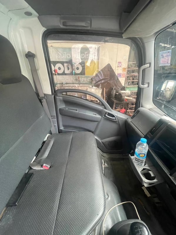 4ล้อไม่ติดเวลาNLR130ปี65ไมล์น้อยตู้แห้ง 4ล้อไม่ติดเวลาNLR130ปี65ไมล์น้อยตู้แห้ง