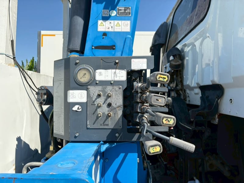 ♨️10 ล้อ 2 เพลา ติดเครน 5.5 ตัน ISUZU FVZ 200 แรง