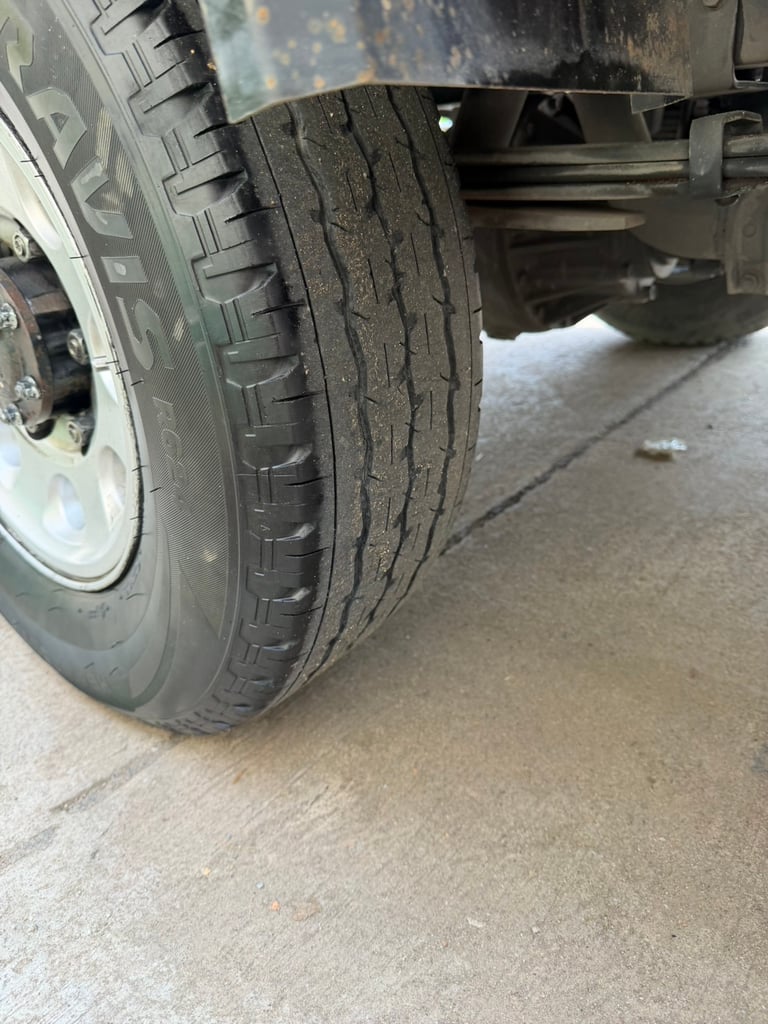 4ล้อไม่ติดเวลาNLR130ปี65ไมล์น้อยตู้แห้ง