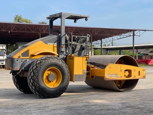 รถบดสั่นสะเทือนวอลโว่sd110เอกสารพร้อมเล่มทะเบียน