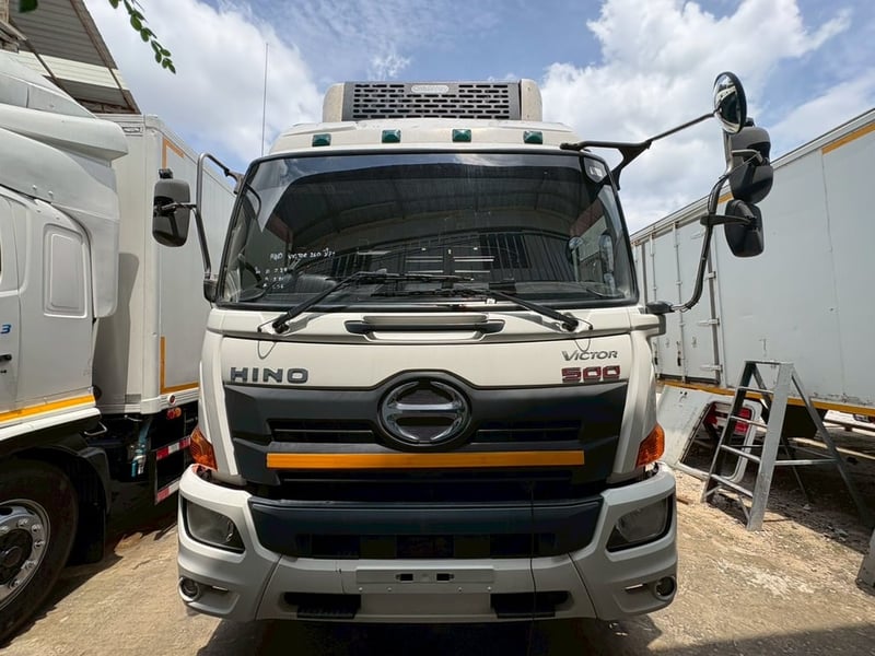 10ล้อฮีโน่วิคเตอรตู้เย็นปี59 10ล้อฮีโน่วิคเตอรตู้เย็นปี59