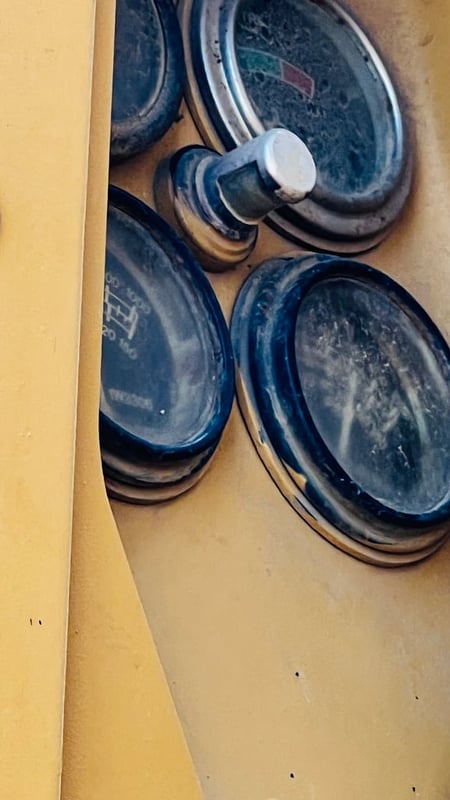 รถเกรดcat140G5MDเอกสารเล่มทะเบีบนรถสวยพร้อมใช้งานซีเรียล3700 รถเกรดcat140G5MDเอกสารเล่มทะเบีบนรถสวยพร้อมใช้งานซีเรียล3700