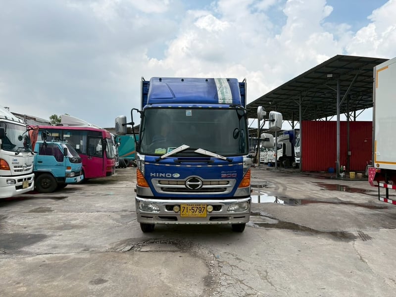 10 ล้อแคระ 2 เพลา HINO FC 230 แรง ถูกมาก