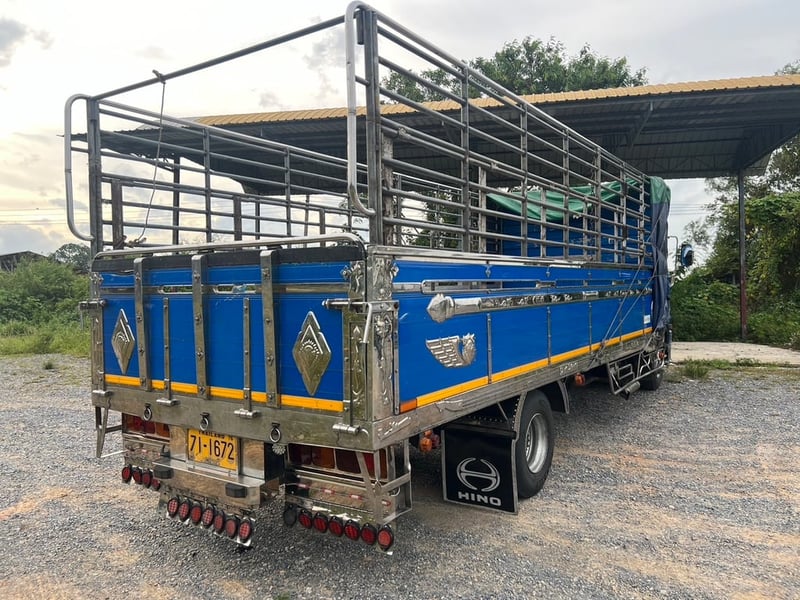 หกล้อฮีโน่FCเครื่อง210แรงปี62กะบะอลูมิเนียมเลสยาว6.5ม.ตามสภาพ890000