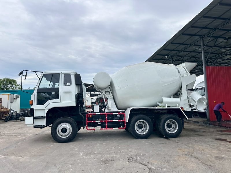 รถโม่2เพลา7คิว รถโม่2เพลา7คิว