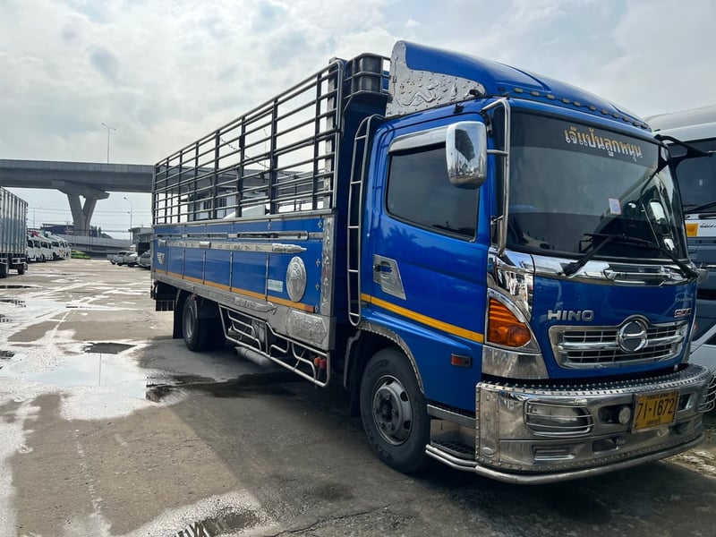 หกล้อฮีโน่FCเครื่อง210แรงปี62กะบะอลูมิเนียมเลสยาว6.5ม.ตามสภาพ890000