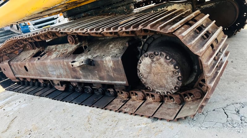 แมคโคร200-8n1โคมัสสึมีกล้องหลังสภาพเก่าเก็บ