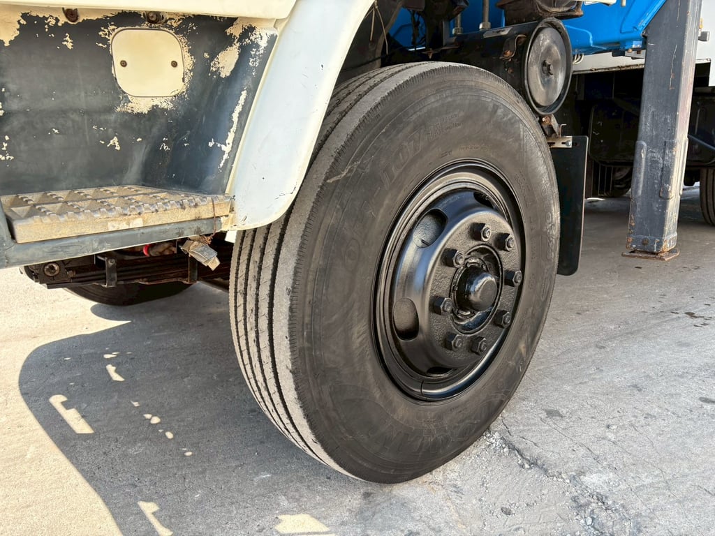 ♨️10 ล้อ 2 เพลา ติดเครน 5.5 ตัน ISUZU FVZ 200 แรง ♨️10 ล้อ 2 เพลา ติดเครน 5.5 ตัน ISUZU FVZ 200 แรง