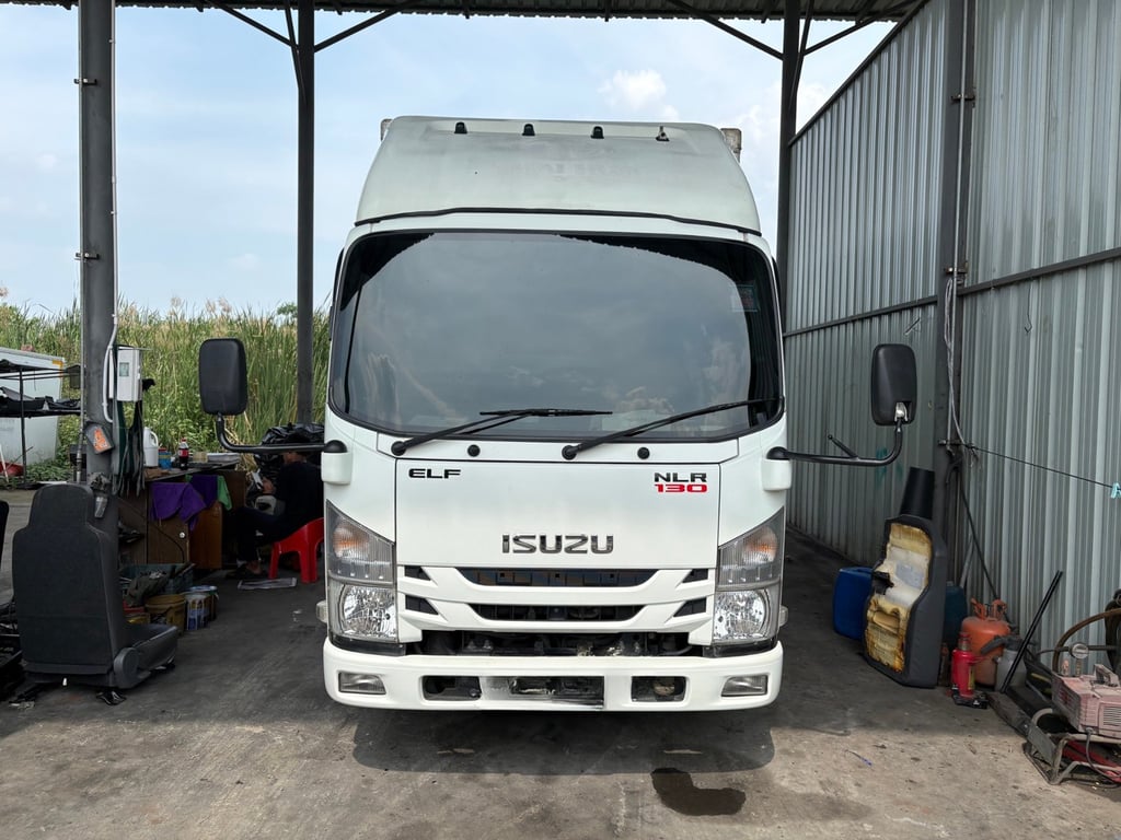 เล็ก) สี่ล้อไม่ติดเวลา คุ้มค่าทุกการลงทุน