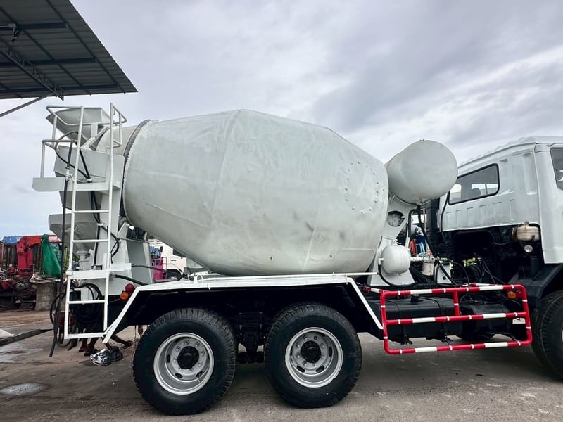 รถโม่2เพลา7คิว รถโม่2เพลา7คิว