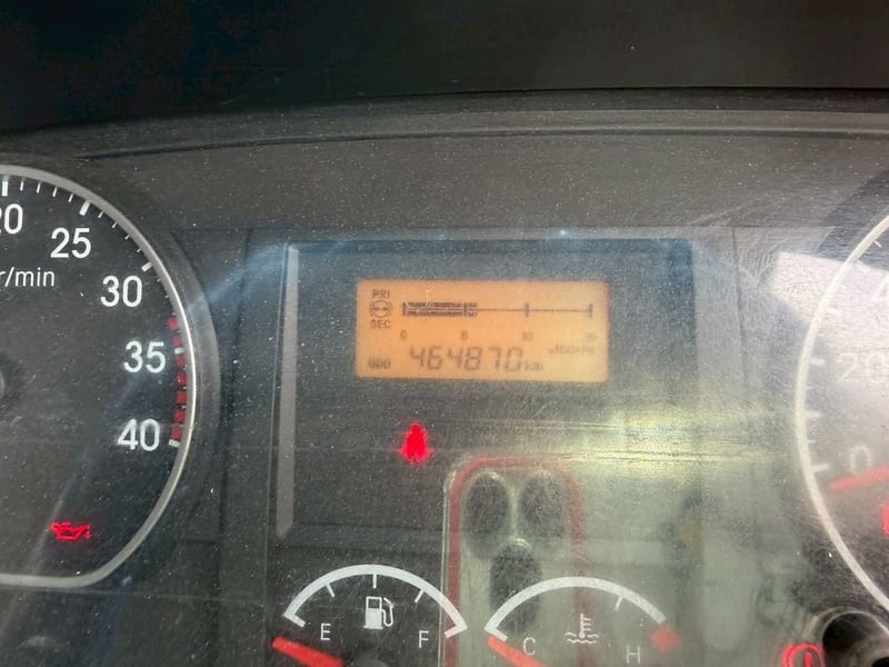 ขายรถหกล้อ ISUZU FRR 190 แรงม้า ปี 65 ตู้ 3 บาน ขายรถหกล้อ ISUZU FRR 190 แรงม้า ปี 65 ตู้ 3 บาน