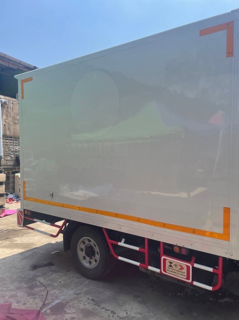 4ล้อไม่ติดเวลาNLR130ปี65ไมล์น้อยตู้แห้ง